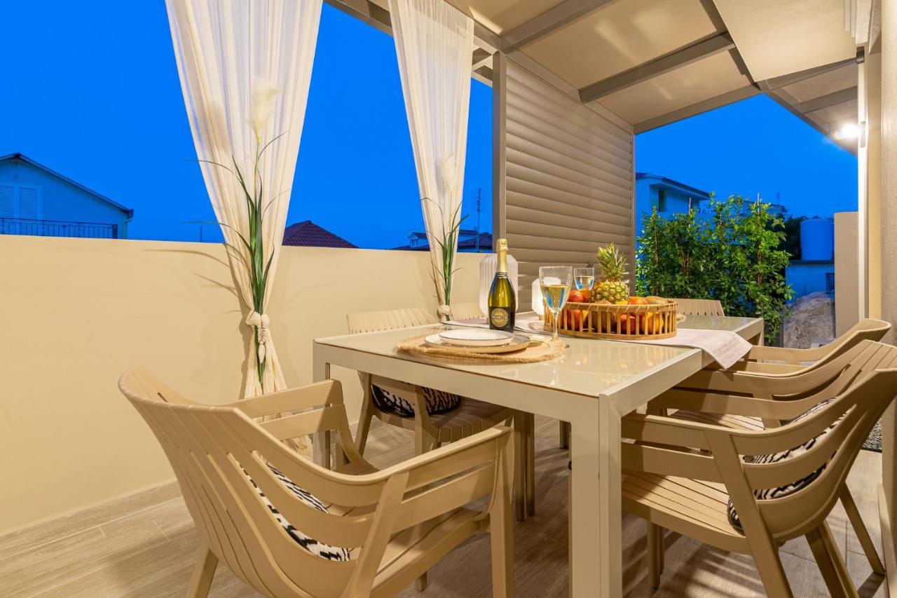 Vedi Town Luxury Apartment Закинтос Экстерьер фото