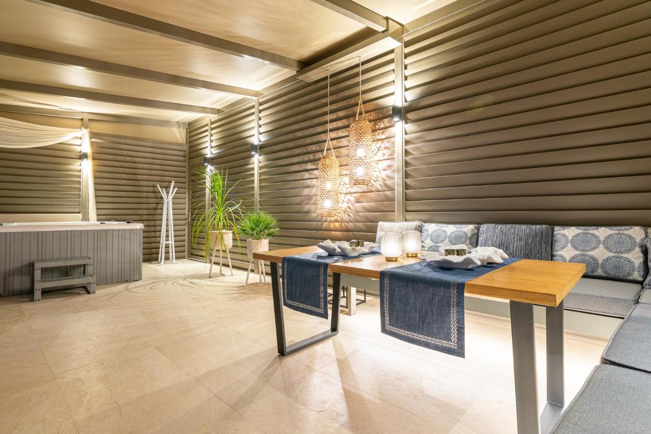 Vedi Town Luxury Apartment Закинтос Экстерьер фото